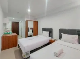 Comfort and Homey Studio at Skyview Medan Apartment By Travelio