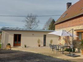 Chambre table d'hôtes Anne-Marie et Jean-Christophe，位于Ferrières-en-Bray的酒店