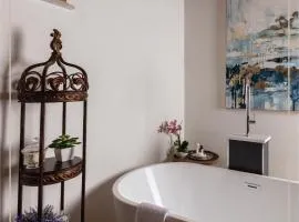 Melissothea Stone Suites