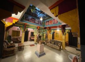 Suraj Guest House，位于瓦拉纳西的酒店