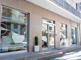 Hotel Parnaso，位于特雷比萨切的酒店