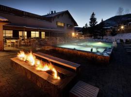 Highline Vail - a DoubleTree by Hilton，位于范尔的酒店