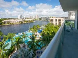 DoubleTree Resort by Hilton Hollywood Beach