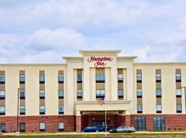 Hampton Inn By Hilton Kirksville MO，位于柯克斯维尔的酒店