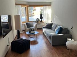 Wonderful cosy apartment in St. Moritz，位于圣莫里茨的海滩酒店