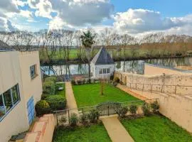 Gîte restauré 6 pers. au bord de la rivière, proche centre, parking et wifi - FR-1-410-380