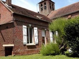 Chambre calme et accueillante 13 kmtrs aéroport, parking gratuit, navette gare ou aéroport，位于Saint-Germain-la-Poterie的酒店