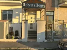 Roberta House Rozzano 3