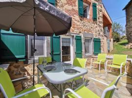 Gîte paisible rénové à St Just, terrasse privée, randonnées, proche Puy en Velay - FR-1-582-343，位于Saint-Just-près-Brioude的酒店