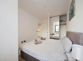 Modern Comfort: Seven Stays Broadoaks，位于索利赫尔的酒店