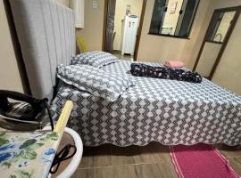 Espaço inteiro - Quarto e cozinha