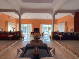 Marrakech Luxury Villa Farm，位于马拉喀什的酒店