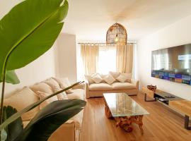 Rooms in Elegant and Bright Apartment in Corralejo Center，位于科拉雷侯的旅馆