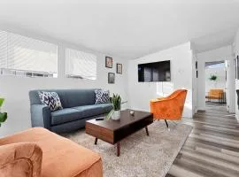 Bright & Stylish 2 Bedroom Home