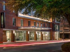 SpringHill Suites by Marriott Greenville Downtown，位于格林维尔的酒店