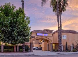 Motel 6 South Gate CA，位于南门的汽车旅馆