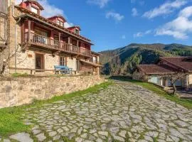 Gorgeous Home In Cabezón De Liebana