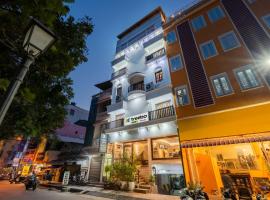 Treebo Grace Inn, 3 Min Walk From Promenade Beach，位于蓬蒂切里的宾馆