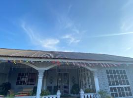 Teratak Tiga Homestay Padang Besar，位于Kaki Bukit的旅馆