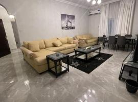 Fully furnished family house，位于麦地那的别墅