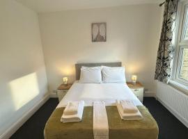 Cambridge Central Rooms - Tas Accommodations，位于剑桥的旅馆