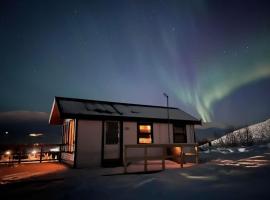 巴卡弗洛特宾馆，位于瓦玛里德的带泳池的酒店