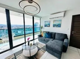 Luxury 1BR Apartment in Astria 706