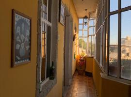 Casa de los Abuelos Hotel，位于特克潘危地马拉的酒店