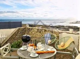 LocaLise - M4 - Ty Gwenn - La maison à la pointe de Lechiagat - Accès à deux pas d'une terrasse vue mer privative - Wifi inclus - Draps inclus - Animaux bienvenus