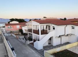 Sinisa Apartman Vir，位于维尔的酒店