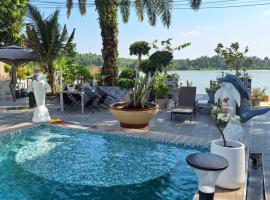 River Pool Villa，位于Ban Bang Luk的酒店