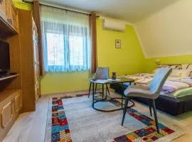 Apartment in Balatonkeresztur 48113