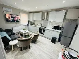 Stylish and Luxury Flat in LND