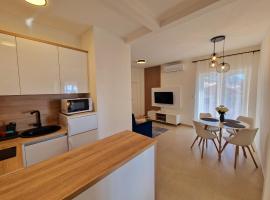 Apartment Ana - Gradac，位于格拉达茨的公寓