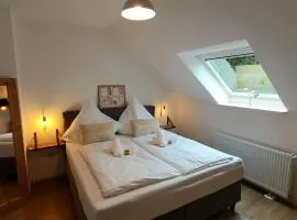 CityChalet-73m2-neu renoviert-Küche-sehr ruhig- 2 Schlafzimmer