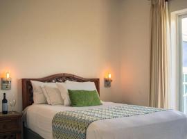 Hotel Villarreal, Restaurante y Bar Ticul，位于Ticul的酒店