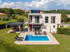 Gorgeous Home In Labin With Sauna