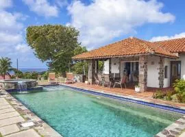 Spanish-style Ocean view Villa set in garden - Calypso Court villa