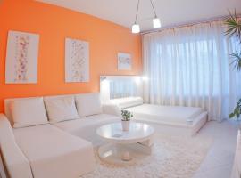 Alex Botique，位于瓦尔纳的酒店