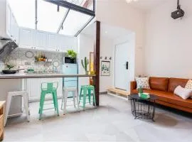 Shanghai Hills&XING 593 Homestay Mid Huaihai Rd Near Metro Line 1 North Zhongshan Rd