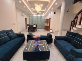Regalia Home Sapphire Stay