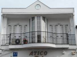 Atico，位于卡拉蒙特的酒店