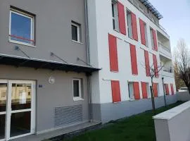 Charmant studio à 2 pas du tram