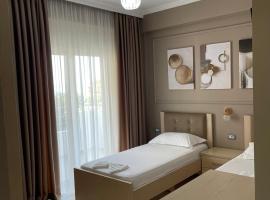 Durmishi Rooms & Apartments & Beach，位于萨兰达的公寓式酒店