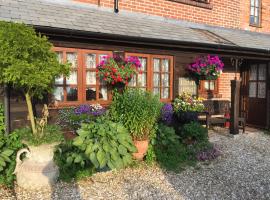Keepers Cottage，位于伍尔的酒店