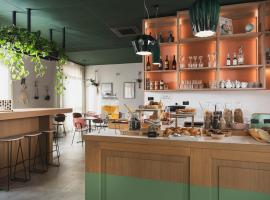 阿尔庞迪塞罗酒店，位于科马基奥的酒店