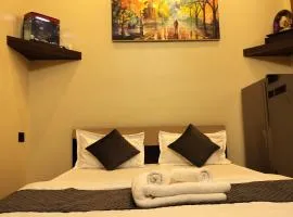 Cozy 1bhk with Terrace.