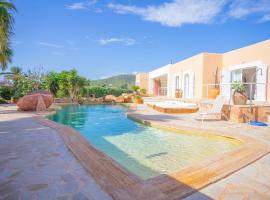 Villa Domino Ibiza，位于Sant Francesc de s'Estany的别墅