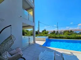 Villa Stella with pool and seaview