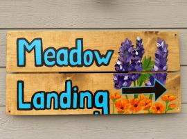 Meadow Landing，位于三河城的酒店